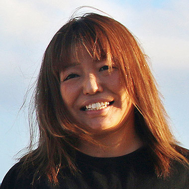 鈴木 若子氏